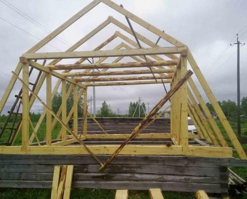 Ломаная крыша на дом. Ломаная крыша – пошаговая инструкция, как сделать самостоятельно сложные типы крыш (115 фото)