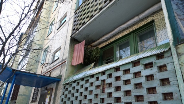 suchka-venikov-na-balkone