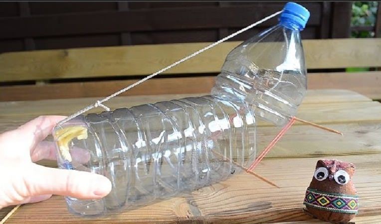 Пластиковая бутылка для мышеловки 