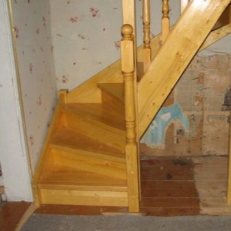 Подступенки для лестницы: размеры и способы монтажа