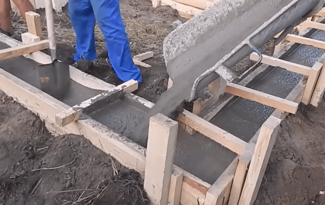 Заливаем бетон 