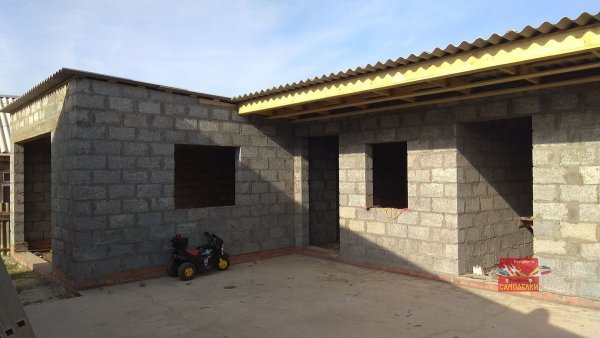 Внешняя отделка стен мастерской, гаража и бани